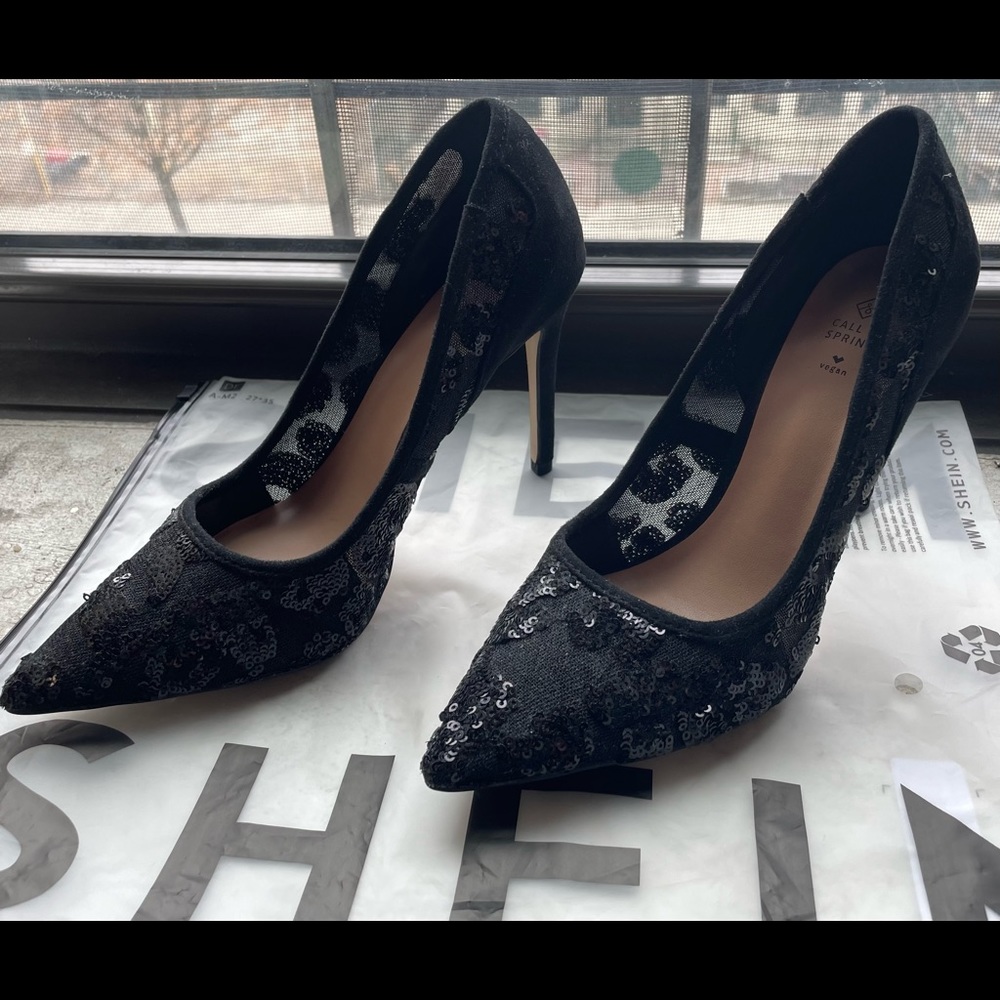Sequin point toe heels